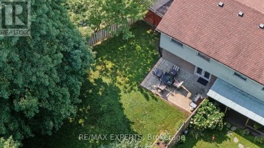 326 OAKWOOD COURT Newmarket (Huron Heights-Leslie Valley) Ontario photo 46