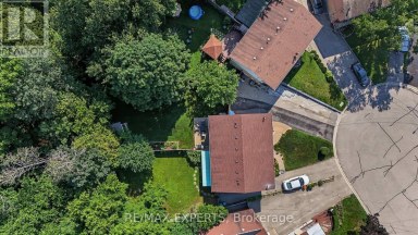 326 OAKWOOD COURT Newmarket (Huron Heights-Leslie Valley) Ontario photo 49