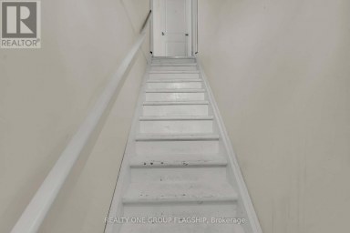 12 AZALEA COURT Toronto (Humbermede) Ontario photo 27