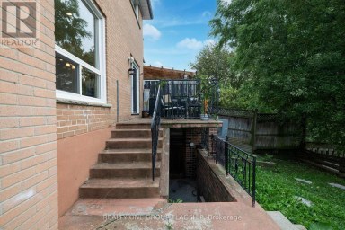 12 AZALEA COURT Toronto (Humbermede) Ontario photo 8
