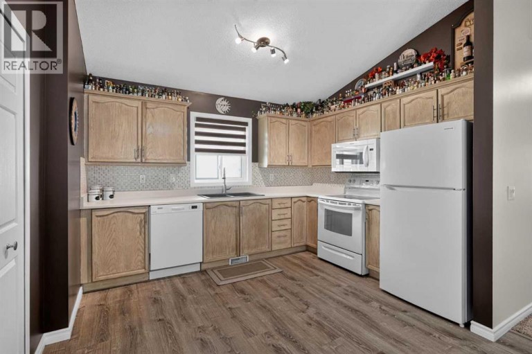 34 Mt Aberdeen Link SE, Calgary, Alberta, T2Z3N6