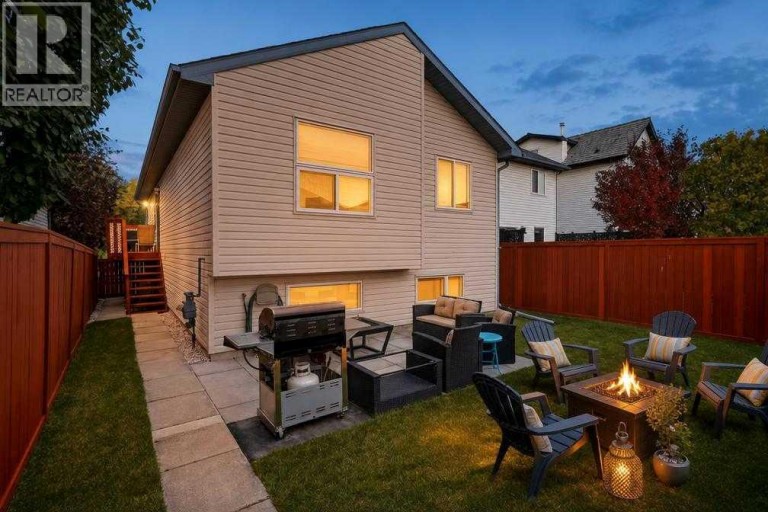 34 Mt Aberdeen Link SE, Calgary, Alberta, T2Z3N6