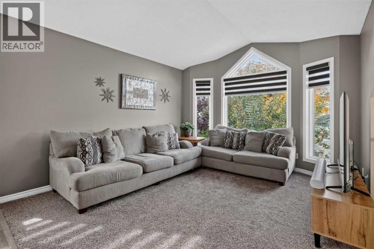 34 Mt Aberdeen Link SE, Calgary, Alberta, T2Z3N6