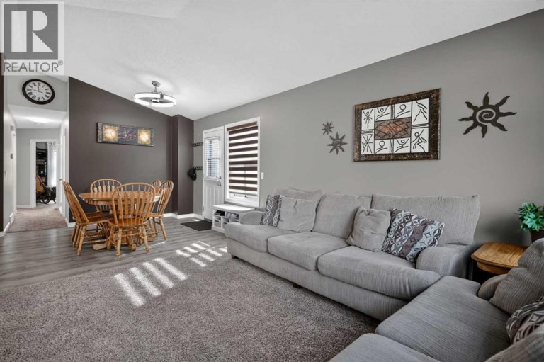 34 Mt Aberdeen Link SE, Calgary, Alberta, T2Z3N6