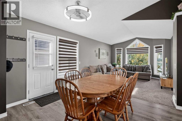 34 Mt Aberdeen Link SE, Calgary, Alberta, T2Z3N6
