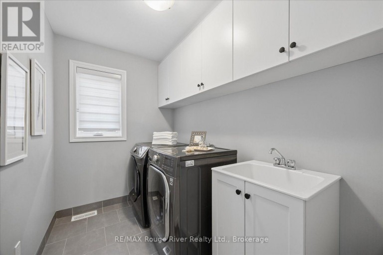 29 ST AUGUSTINE DRIVE, Whitby (Brooklin), Ontario, L1M0L7