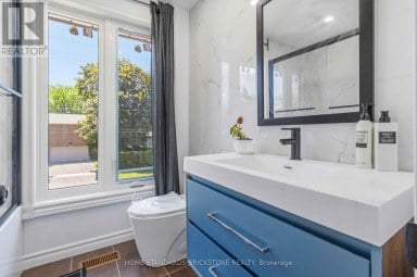 220 TORRESDALE AVENUE Toronto (Westminster-Branson) Ontario photo 19