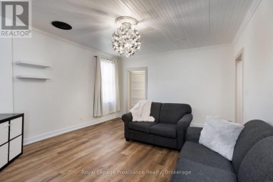 7 SIMMONS STREET Cramahe (Colborne) Ontario photo 6
