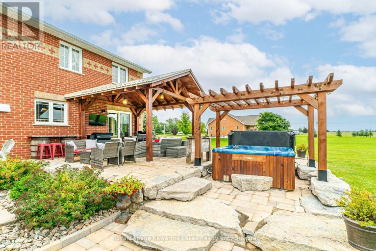929 ELDON ROAD, Kawartha Lakes (Oakwood), Ontario, K0M2M0