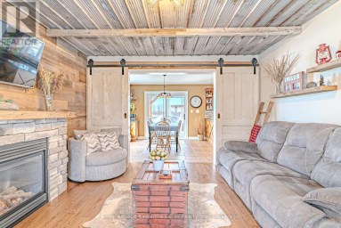 929 ELDON ROAD Kawartha Lakes (Oakwood) Ontario photo 9