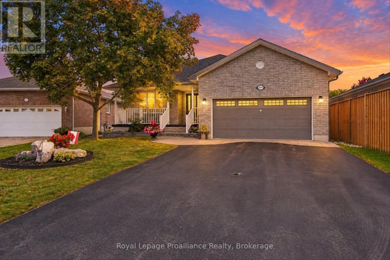 2979 JENNIFER DRIVE, Peterborough (Northcrest Ward 5), Ontario, K9L1Z9