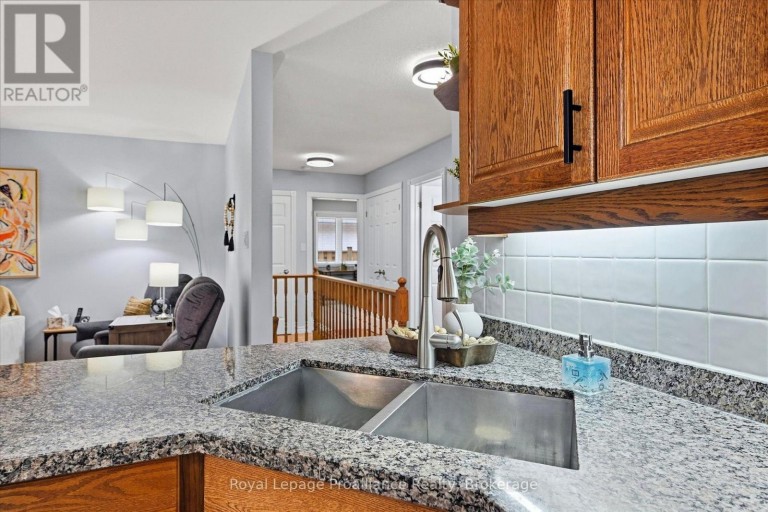 2979 JENNIFER DRIVE, Peterborough (Northcrest Ward 5), Ontario, K9L1Z9