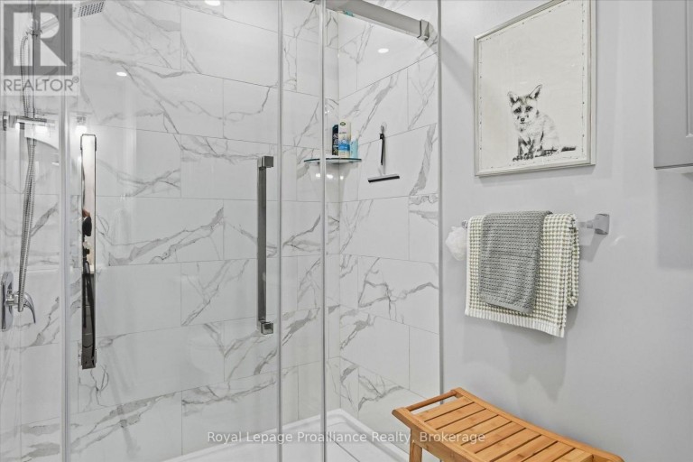 2979 JENNIFER DRIVE, Peterborough (Northcrest Ward 5), Ontario, K9L1Z9