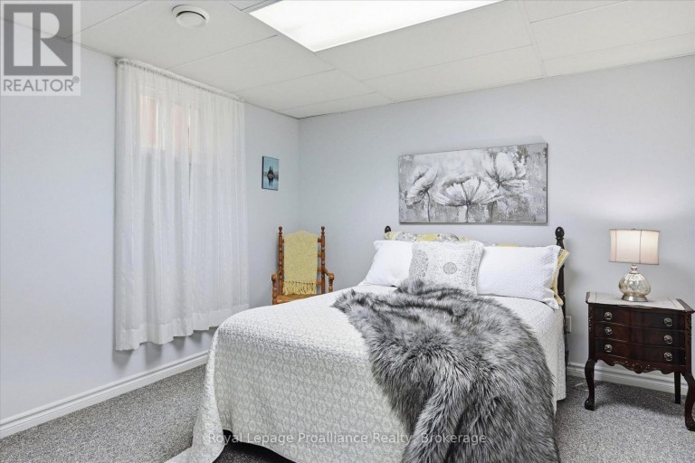 2979 JENNIFER DRIVE, Peterborough (Northcrest Ward 5), Ontario, K9L1Z9