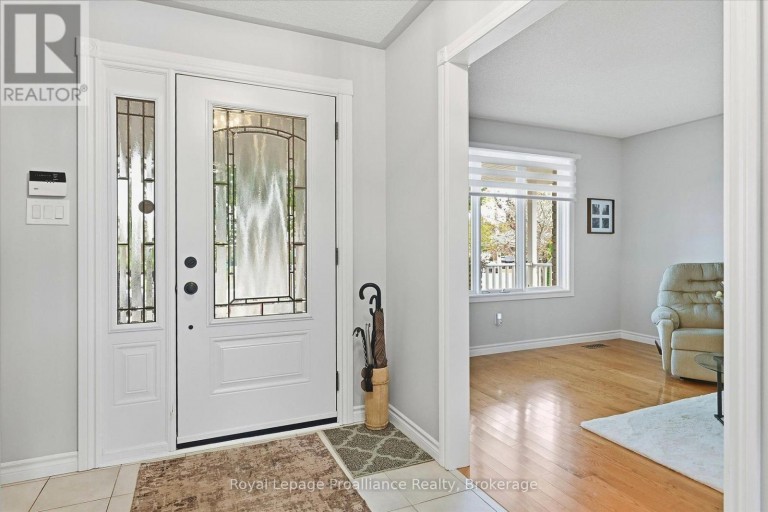 2979 JENNIFER DRIVE, Peterborough (Northcrest Ward 5), Ontario, K9L1Z9