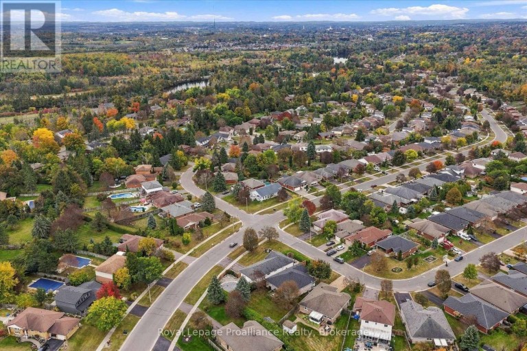 2979 JENNIFER DRIVE, Peterborough (Northcrest Ward 5), Ontario, K9L1Z9
