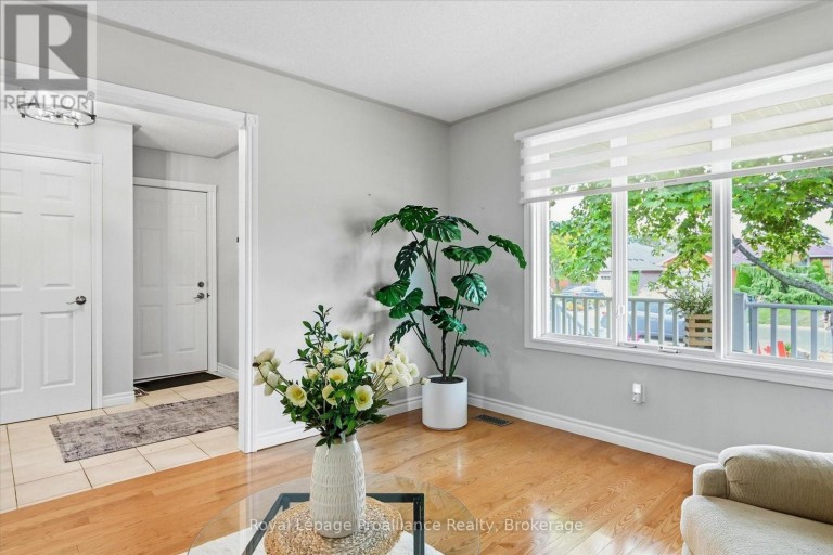 2979 JENNIFER DRIVE, Peterborough (Northcrest Ward 5), Ontario, K9L1Z9
