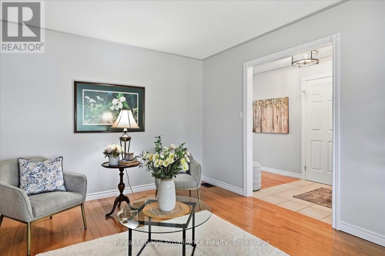 2979 JENNIFER DRIVE, Peterborough (Northcrest Ward 5), Ontario, K9L1Z9