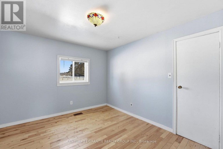 1367 DETLOR ROAD, Bancroft (Dungannon Ward), Ontario, K0L2L0
