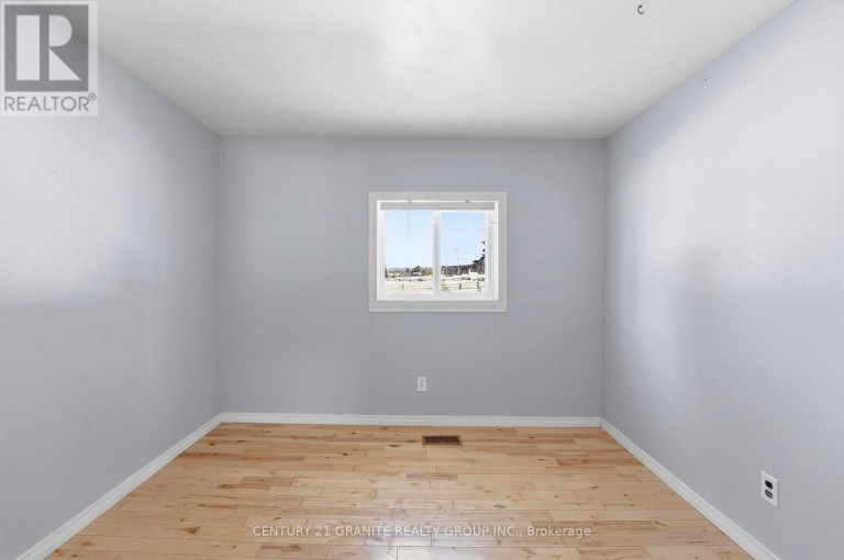 1367 DETLOR ROAD, Bancroft (Dungannon Ward), Ontario, K0L2L0