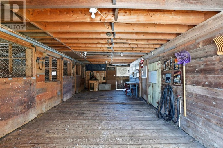 1367 DETLOR ROAD, Bancroft (Dungannon Ward), Ontario, K0L2L0