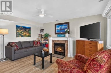 380 - 5427 YOUNG STREET Hamilton Township Ontario photo 42