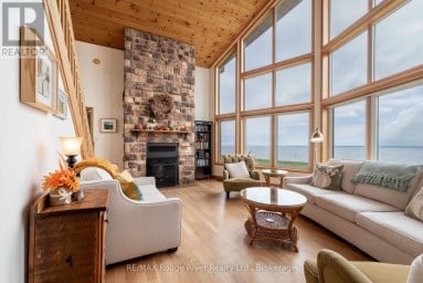 455 LAKESHORE ROAD Alnwick/Haldimand (Grafton) Ontario photo 17