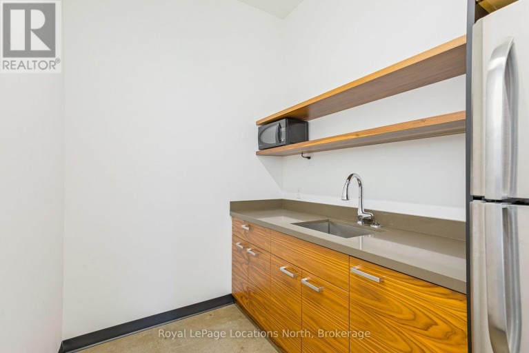 A - 39 STEWART ROAD, Collingwood, Ontario, L9Y4M7