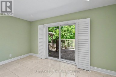 33 TELFER ROAD Collingwood Ontario photo 17