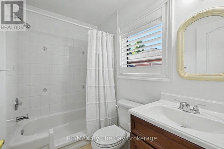 33 TELFER ROAD, Collingwood, Ontario, L9Y5H5