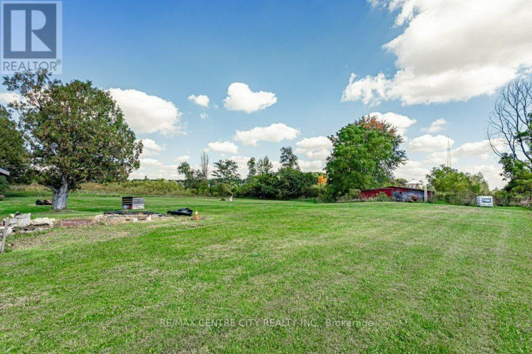 4526 WONDERLAND ROAD S, London South (South W), Ontario, N6P1S8