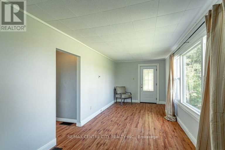 4526 WONDERLAND ROAD S, London South (South W), Ontario, N6P1S8