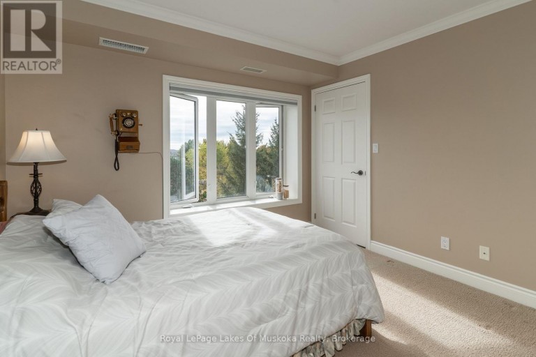 403 - 24 DAIRY LANE, Huntsville, Ontario, P1H0A4