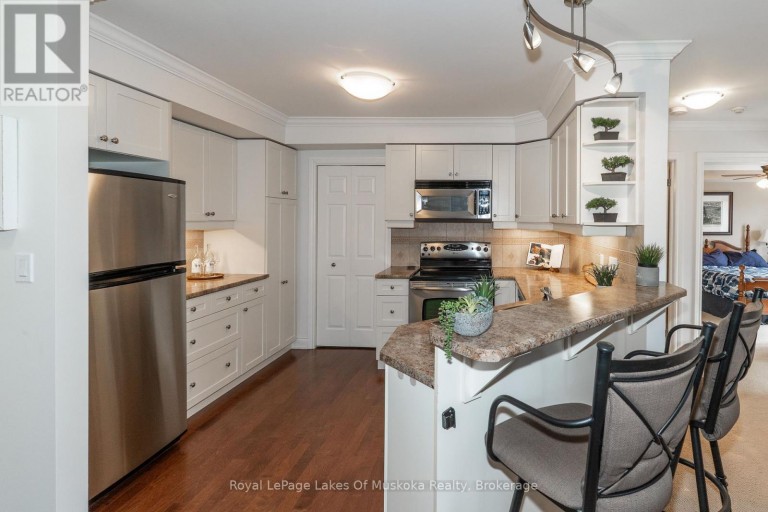 403 - 24 DAIRY LANE, Huntsville, Ontario, P1H0A4