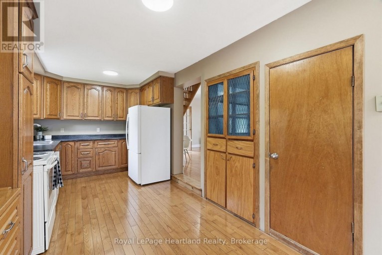 2058 JAMES STREET, Howick, Ontario, N0G1X0