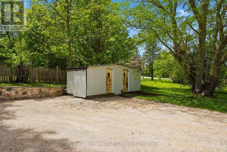 2058 JAMES STREET, Howick, Ontario, N0G1X0