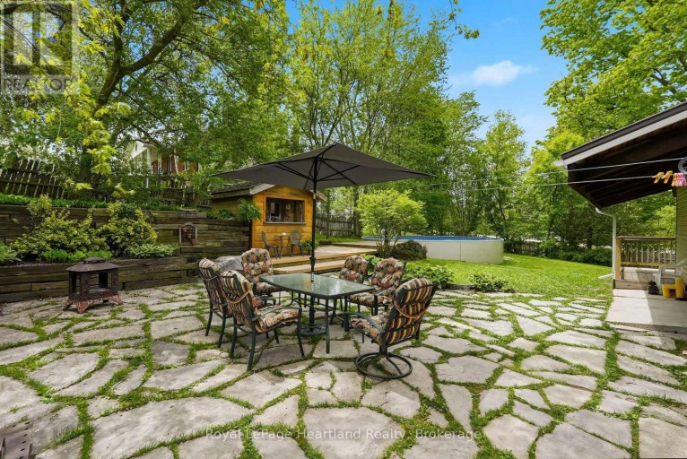 2058 JAMES STREET, Howick, Ontario, N0G1X0