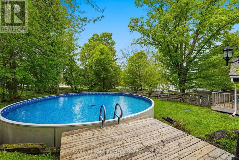 2058 JAMES STREET, Howick, Ontario, N0G1X0