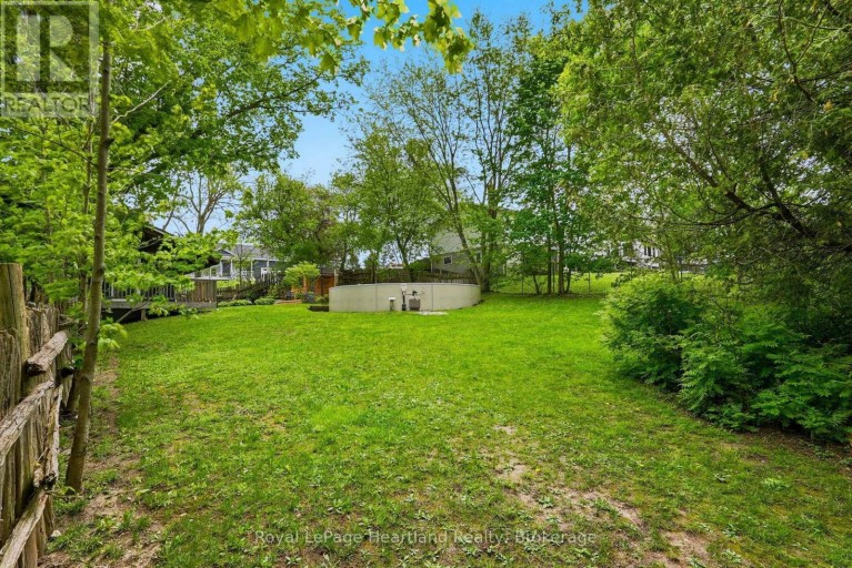 2058 JAMES STREET, Howick, Ontario, N0G1X0