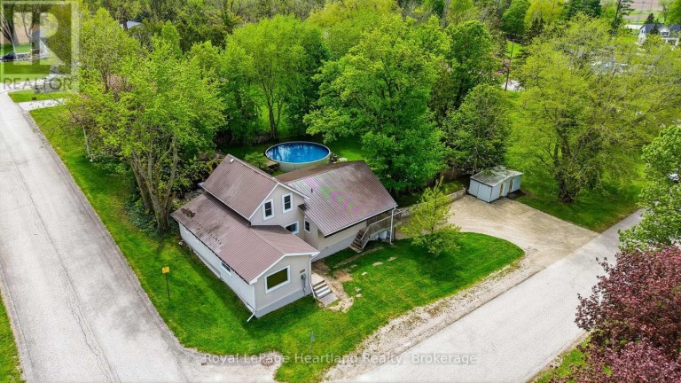 2058 JAMES STREET, Howick, Ontario, N0G1X0