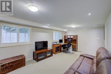 79 LAUGHLAND LANE Guelph (Pineridge/Westminster Woods) Ontario photo 29