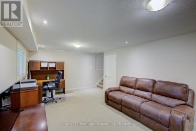 79 LAUGHLAND LANE Guelph (Pineridge/Westminster Woods) Ontario photo 30