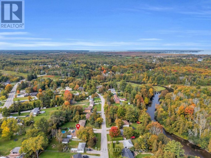 29 JOHNSTON STREET, Georgina (Pefferlaw), Ontario, L0E1N0