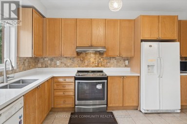 44 ANTIQUE DRIVE Richmond Hill (Oak Ridges Lake Wilcox) Ontario photo 14