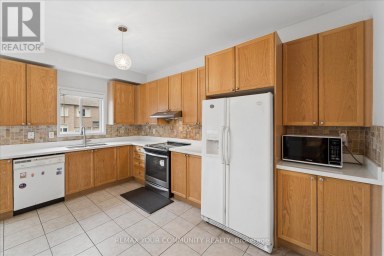 44 ANTIQUE DRIVE Richmond Hill (Oak Ridges Lake Wilcox) Ontario photo 15
