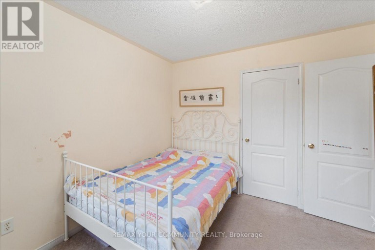 44 ANTIQUE DRIVE, Richmond Hill (Oak Ridges Lake Wilcox), Ontario, L4E3X5