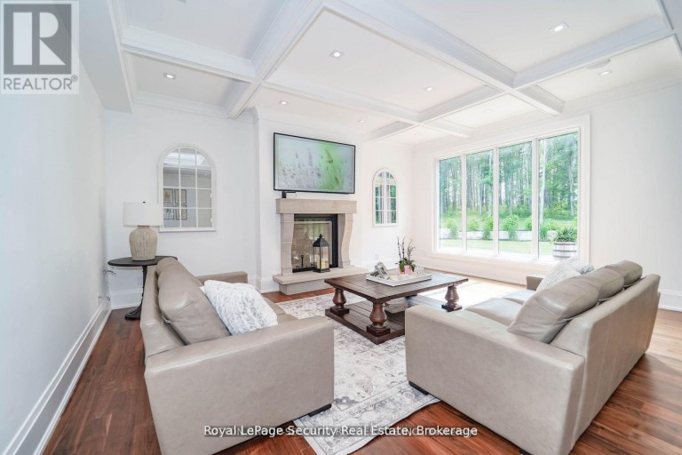 2464 15TH SIDE ROAD, New Tecumseth, Ontario, L0G1W0