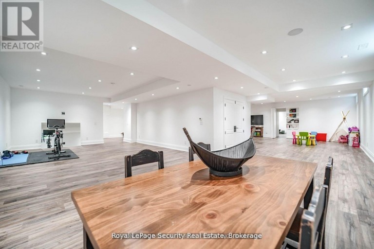2464 15TH SIDE ROAD, New Tecumseth, Ontario, L0G1W0