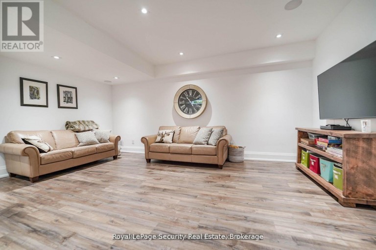 2464 15TH SIDE ROAD, New Tecumseth, Ontario, L0G1W0
