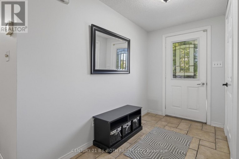 8 BELLE ISLE ARM, Innisfil, Ontario, L9S1N7